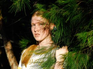 Zdjęcie do artykułu: Portret w naturalnym świetle: jak wykorzystać słońce na swoją korzyść